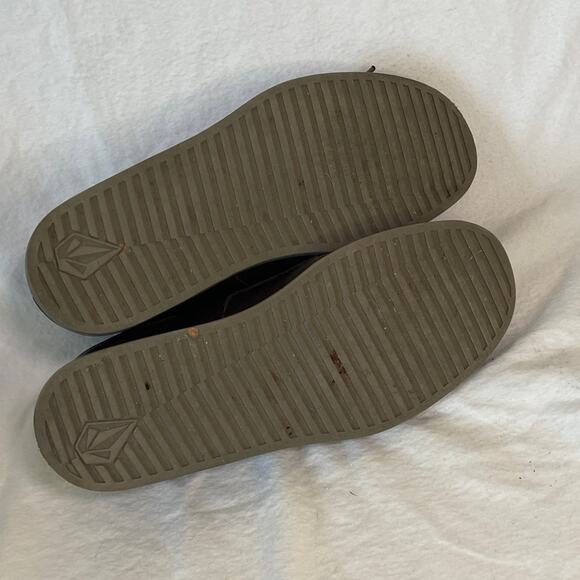 Volcom Rich Brown Chukka Boots - Picture 6 of 6